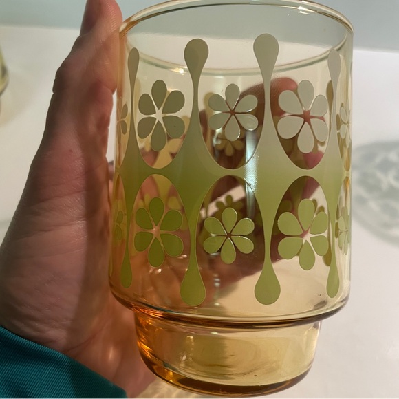 MCM VTG Libbey Yellow Glass Retro Daisy Tumblers Set of 4 White Green Glasses - Picture 4 of 7